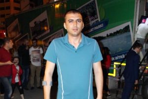 Beyt&uuml;şşebap Gazisi, demokrasi n&ouml;betinde