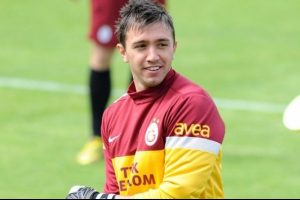 Muslera'nın menajerinden ayrılık a&ccedil;ıklaması!