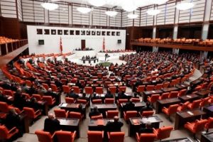 OHAL'e AK Parti ve MHP 'evet', CHP ve HDP 'hayır' dedi