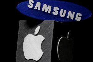 Samsung Apple'ı tahtından indiriyor