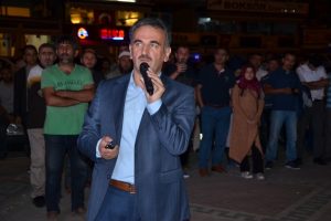 Bursa Gemlik'te demokrasi n&ouml;beti
