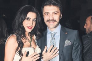 &Uuml;nl&uuml; &ccedil;iftin d&uuml;ğ&uuml;n&uuml; Londra'da olacak
