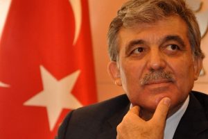 G&uuml;l: Her şey akla gelebilirdi...