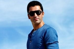 Kenan İmirzalıoğlu'ndan darbe girişimine tepki