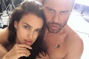 &Uuml;nl&uuml; model Irina Shayk Mert Alaş ile  st&uuml;dyoda