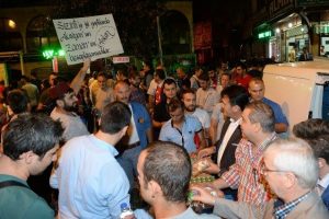Bursa'da demokrasi n&ouml;betine Osmangazi desteği