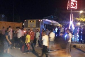 Polisler, Donanma Komutanlığı'na girdi