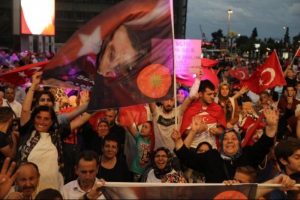 Samsun'da demokrasi n&ouml;beti