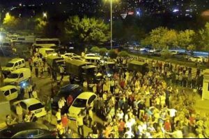 Darbe sırasında Ak Parti İl Başkanlığı'na giren 68 asker tutuklandı