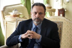 B&uuml;y&uuml;kel&ccedil;i Pa&ccedil;acı'dan FET&Ouml;-IŞİD kıyaslaması