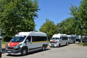 Bursa'da servis&ccedil;ilerden konvoylu darbe girişimi tepkisi