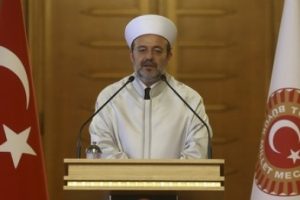 Cuma hutbesini Mehmet G&ouml;rmez okudu
