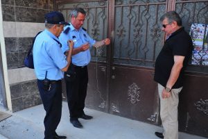 Bursa'da FET&Ouml;'n&uuml;n &ouml;ğrenci yurdu m&uuml;h&uuml;rlendi