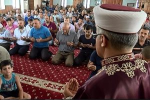 Şehitler i&ccedil;in KKTC'de dualar edildi