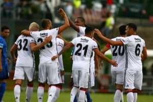 Beşiktaş ilk hazırlık ma&ccedil;ında berabere kaldı