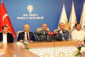 M&uuml;ezzinoğlu Bursa'da a&ccedil;ıklamalarda bulundu: "FET&Ouml;'n&uuml;n DNA'sı..."