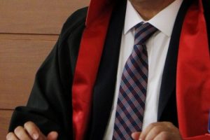 FET&Ouml;'c&uuml; hakim: Gizlenmek i&ccedil;in i&ccedil;ki i&ccedil;ip, Cuma'ya gitmeyin dendi