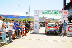 Yeşil Bursa Rallisi'ne muhteşem start