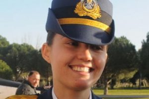 O kadın F-16 savaş pilotu tutuklandı