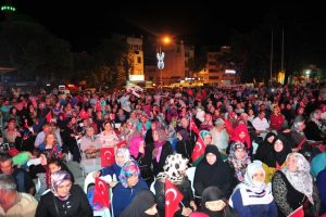 Bursa Orhangazi'de demokrasi n&ouml;beti