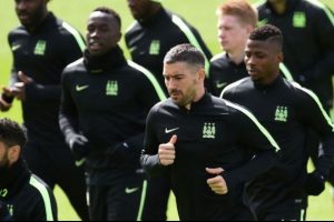 Galatasaray, Kolarov'u istiyor!