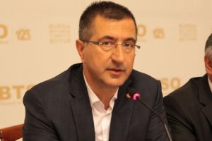 BTSO'dan istifa eden işadamı Umutkan'dan FET&Ouml; a&ccedil;ıklaması