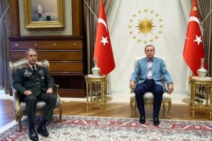 Cumhurbaşkanı Erdoğan, Genelkurmay Başkanı Akar'ı kabul etti