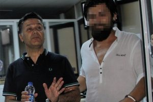 Eski vali Bodrum'da tatildeyken g&ouml;zaltına alındı