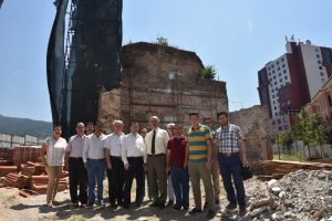 Bursa Kefens&uuml;zen Camii k&uuml;llerinden doğuyor