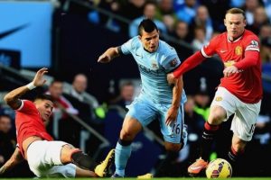 &Ccedil;in'deki Manchester derbisine yağmur engeli