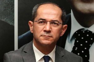 Mersin'de AK Parti eski İl Başkanı Salt g&ouml;zaltında