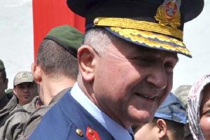 K&uuml;tahya Hava Er Tugay Komutanı Tuğgeneral Başoğlu g&ouml;revinden uzaklaştırıldı