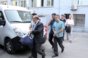 Bursa'da 10 FET&Ouml;'c&uuml; polis adliyeye sevk edildi
