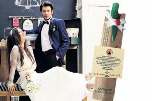 &Uuml;nl&uuml; &ccedil;iftin nikah şekerlerini barınak hazırladı