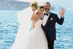 Eda &Ouml;zerkan, Instagram'dan herkese teşekk&uuml;r etti