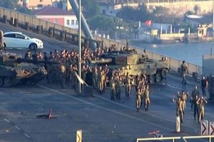 Tutuklu erler ikinci sorgularında darbecileri deşifre ediyor