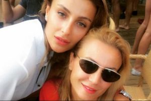 Model &Ouml;zge Ulusoy'dan ablasına doğum g&uuml;n&uuml; mesajı