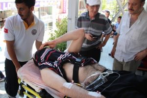 "İlahi emir geldi" deyip ağabeyini bı&ccedil;akladı