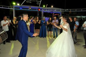 Darbe mağduru damat sonunda muradına erdi
