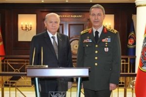 Bah&ccedil;eli'nin hediye ettiği silah kayıplara karıştı!