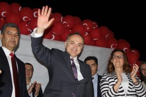 "&Ccedil;anakkale ruhu yeniden ete kemiğe b&uuml;r&uuml;n&uuml;verdi"
