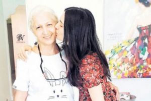 Sayan: Anneciğim dayanamadı ve geldi