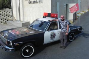 Polis, 'Halk &Ouml;zel Harekat' otomobilini trafikten yasakladı