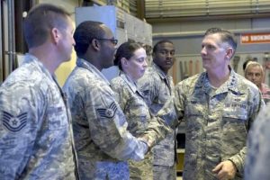 ABD'li Korgeneral İncirlik'te