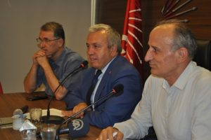 CHP Bursa İl Başkanlığı 'Salı S&ouml;yleşileri' konuğu Dursun &Ccedil;i&ccedil;ek oldu