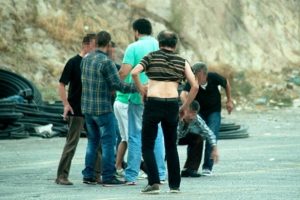 &Ccedil;irkin olaya İzmir Valisi el attı