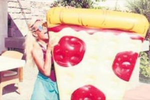 Hande Acar: ''Pizza isteyen var mı?'' dedi