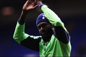 Şenol G&uuml;neş, Adebayor konusunda &ccedil;ekimser kaldı