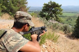 Akyaka abluka altına alındı