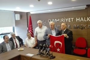 CHP Bursa İl Başkanı &Ouml;zdemir: &Uuml;lkemize sahip &ccedil;ıkmakla kendi davamıza sahip &ccedil;ıkıyoruz